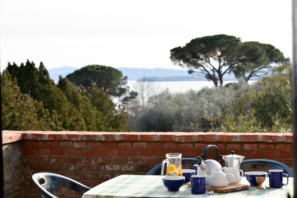 Borgo La Dogana Hotel Tuoro sul Trasimeno Exterior photo