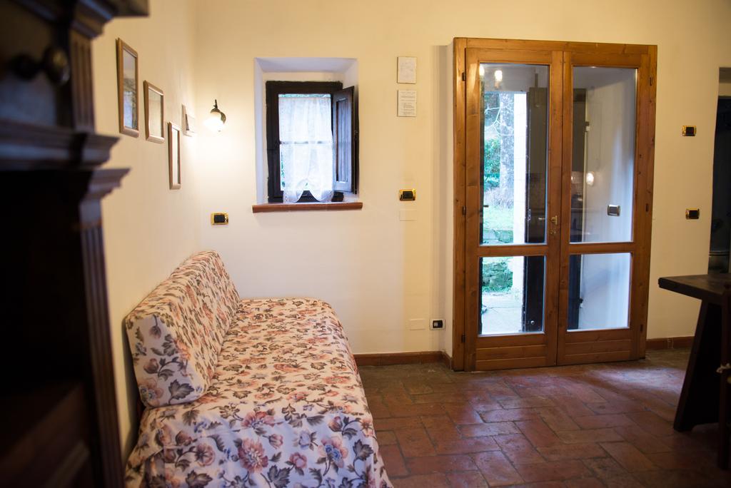 Borgo La Dogana Hotel Tuoro sul Trasimeno Exterior photo